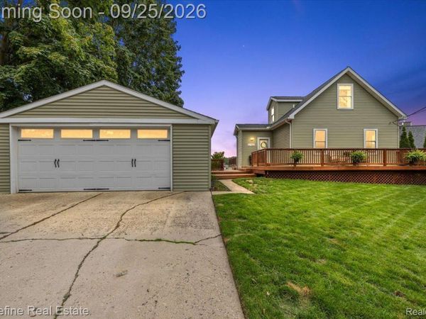 6186 Fonda Lake Drive, Green Oak Township, Mi 48116