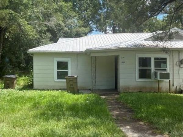 2105 Steiner Street , Mobile, AL 36605