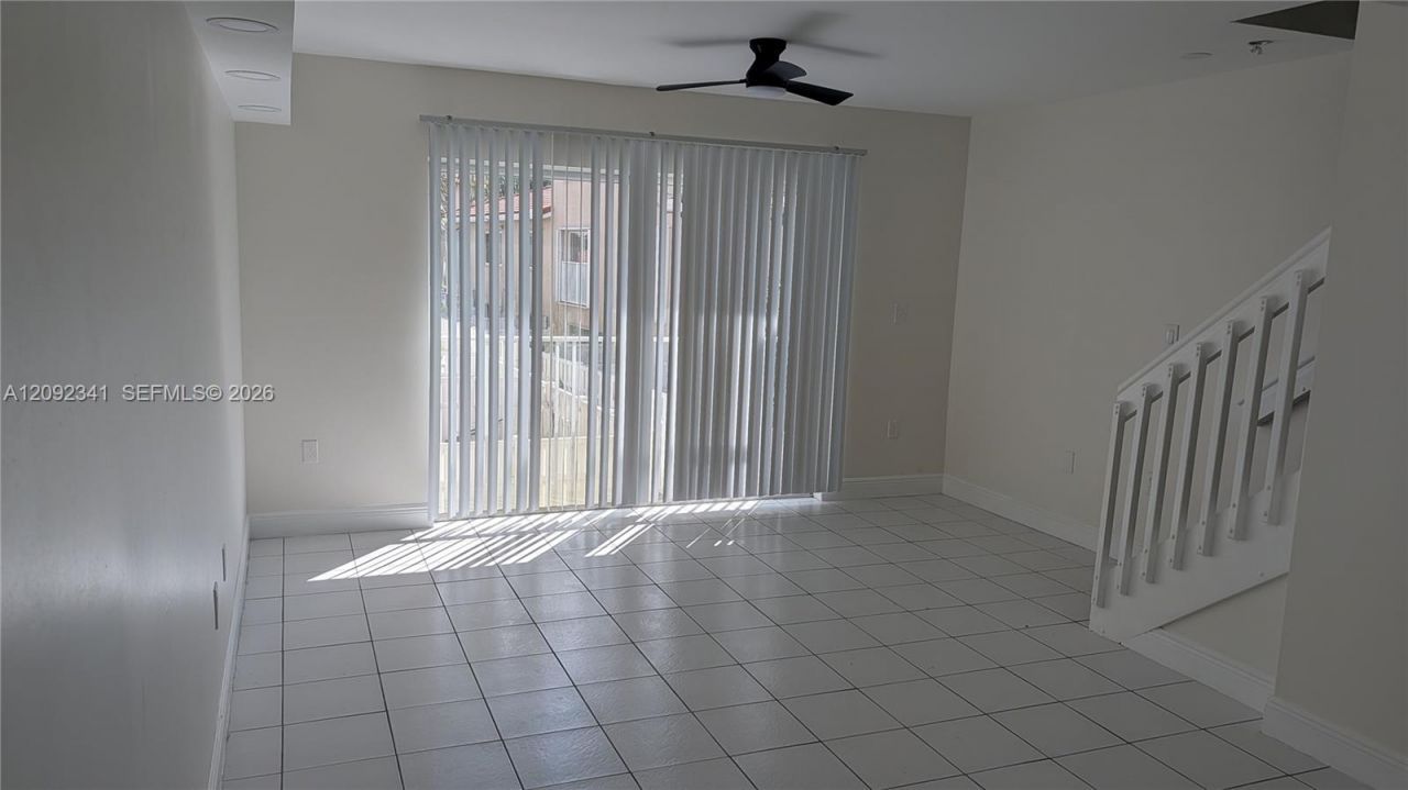 208 Riviera Cir , Unit 67-10, Weston, FL 33326 Photo