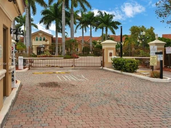 313 Villa Cir , Unit 313, Boynton Beach, FL 33435