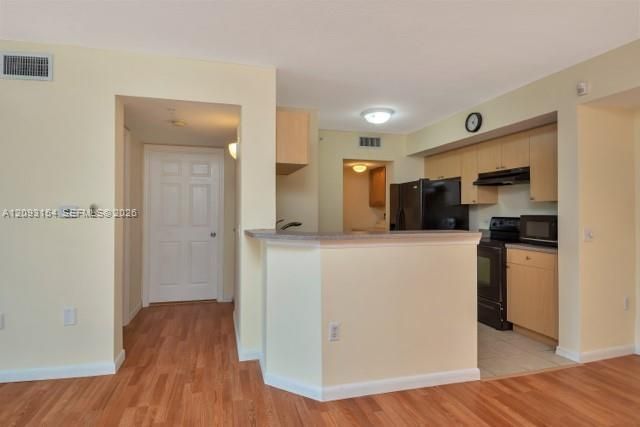 313 Villa Cir, Unit 313, Boynton Beach, FL 33435 Photo