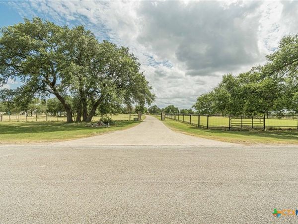 287 San Marcos Trail , New Braunfels, TX 78132