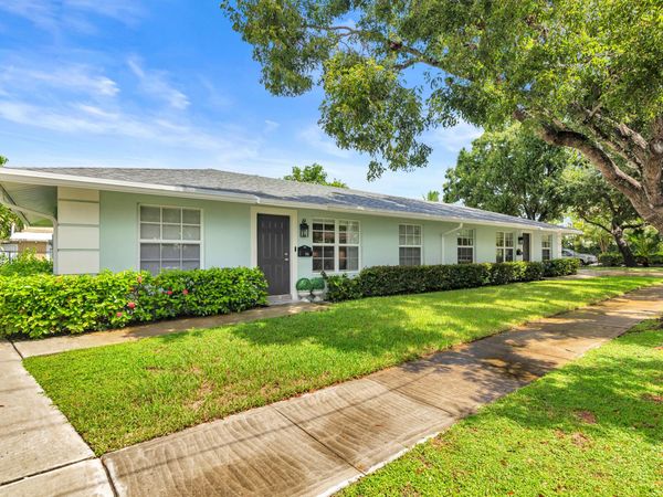 705 New York Street, West Palm Beach, FL 33401
