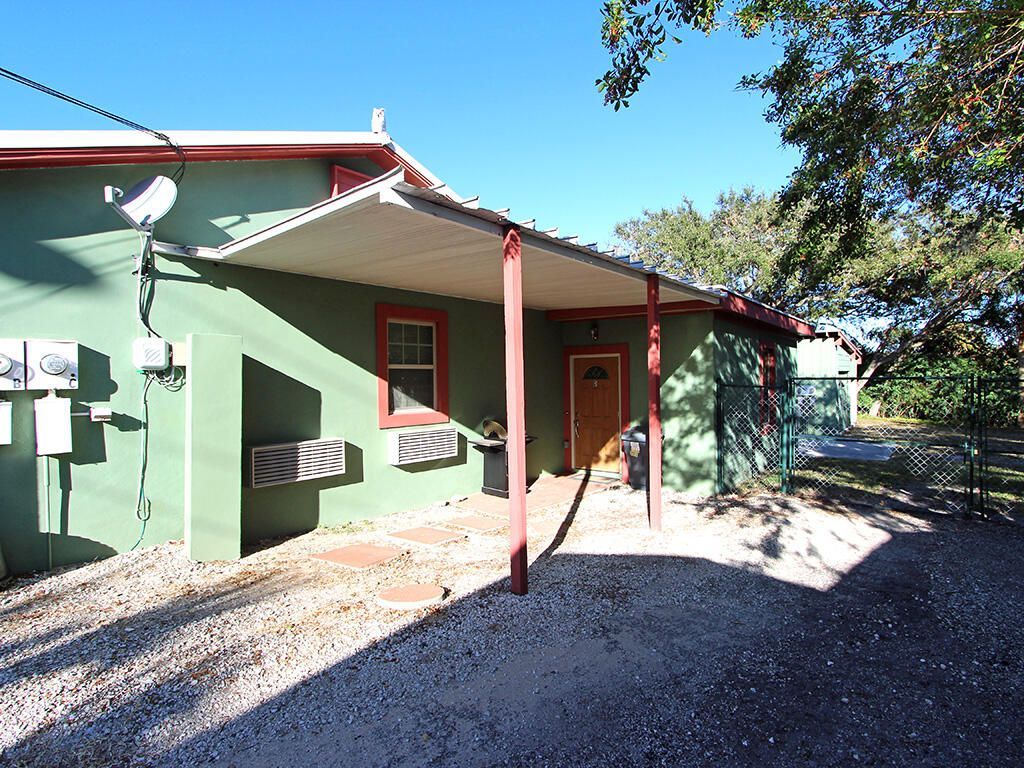 4004 N Us Highway 1, St. Lucie Village, FL 34946 Photo