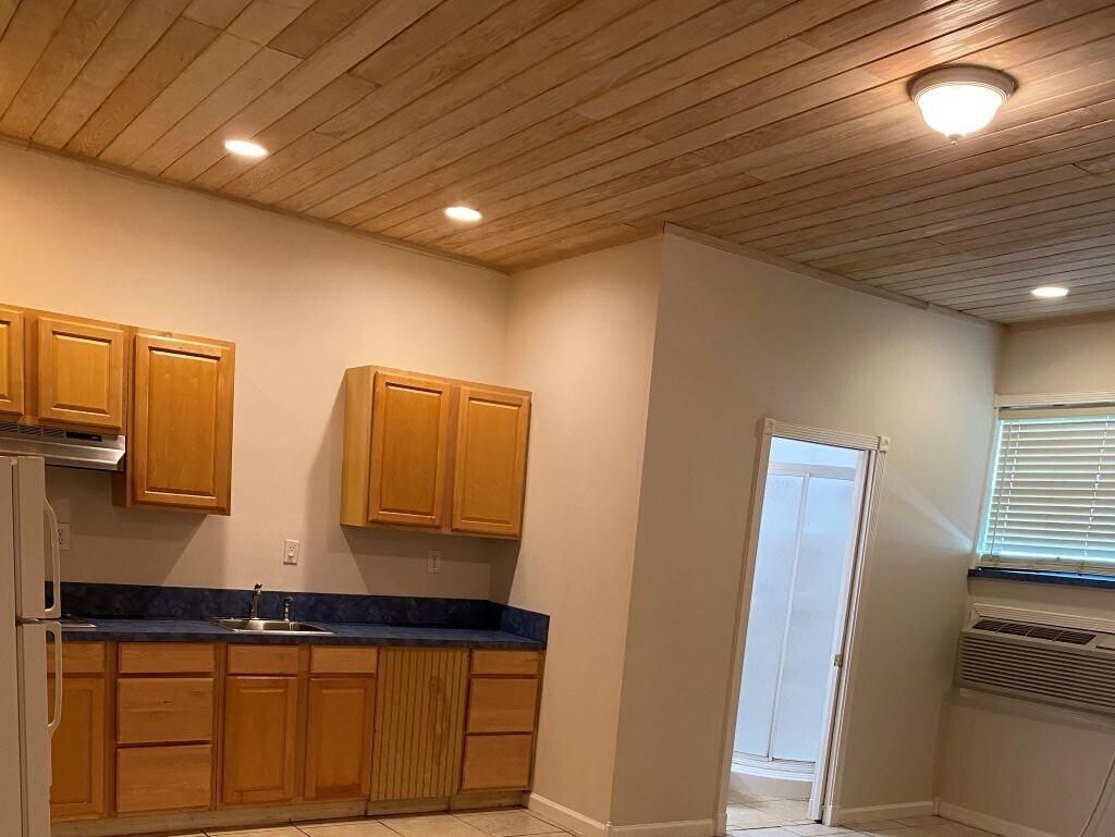 4004 N Us Highway 1, St. Lucie Village, FL 34946 Photo