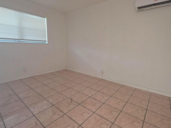 1826 Sherman Street, Unit Apt 7, Hollywood, FL 33020