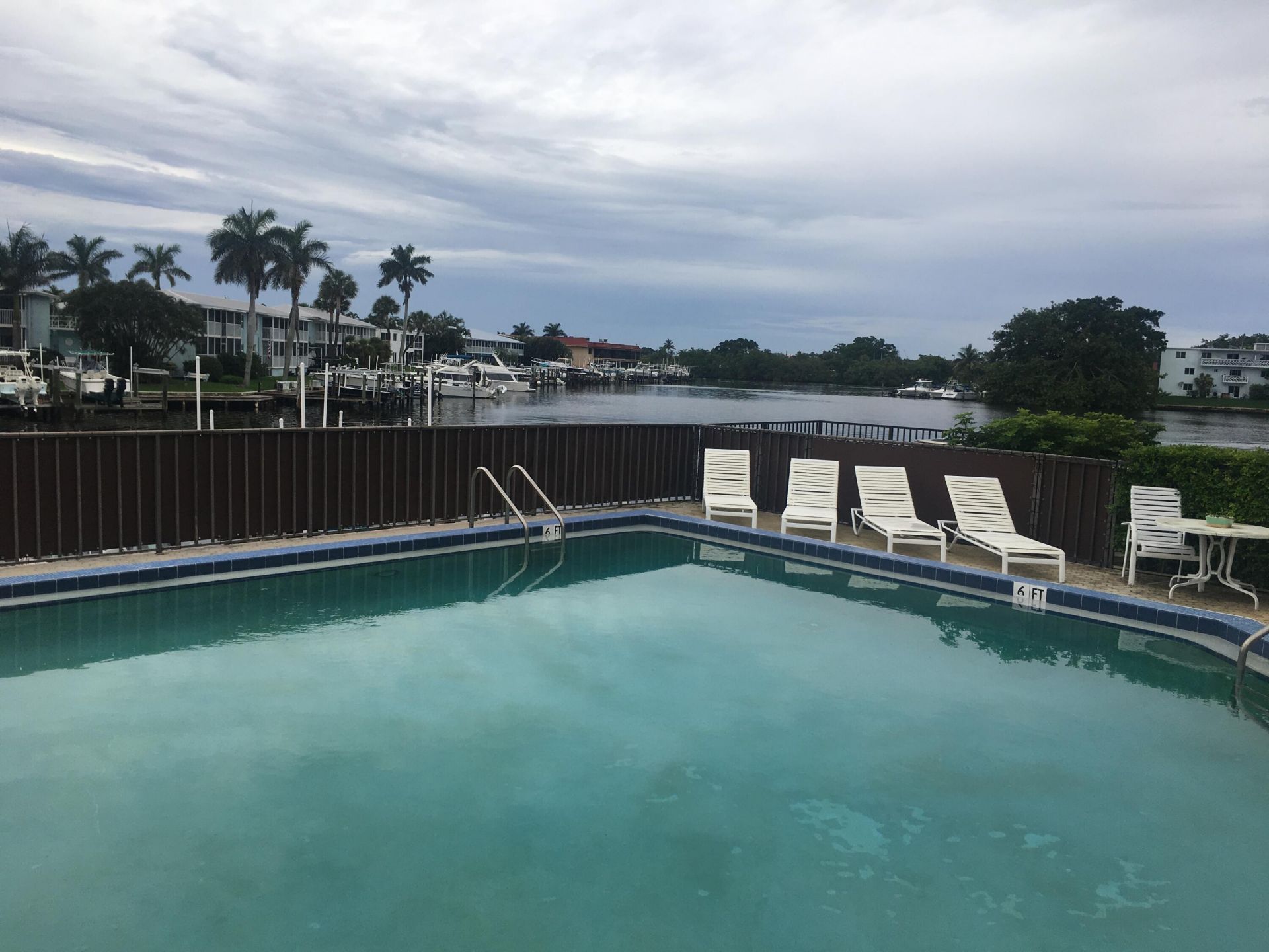 309 Lake Circle, Unit 202, North Palm Beach, FL 33408 Photo