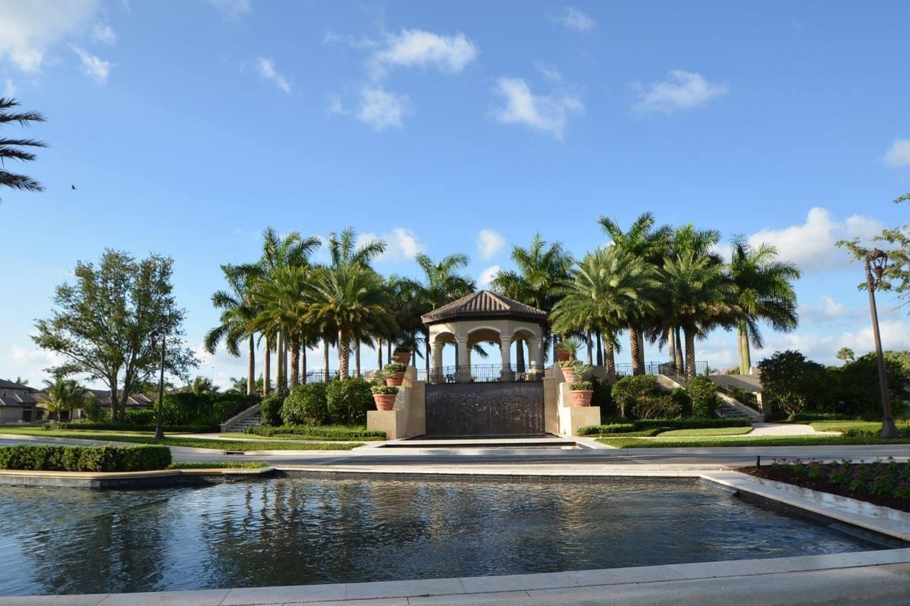 16879 Bridge Crossing Circle, Delray Beach, FL 33446 Photo