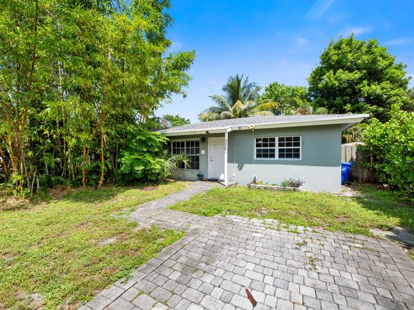 1532 NW 7TH Avenue, Fort Lauderdale, FL 33311