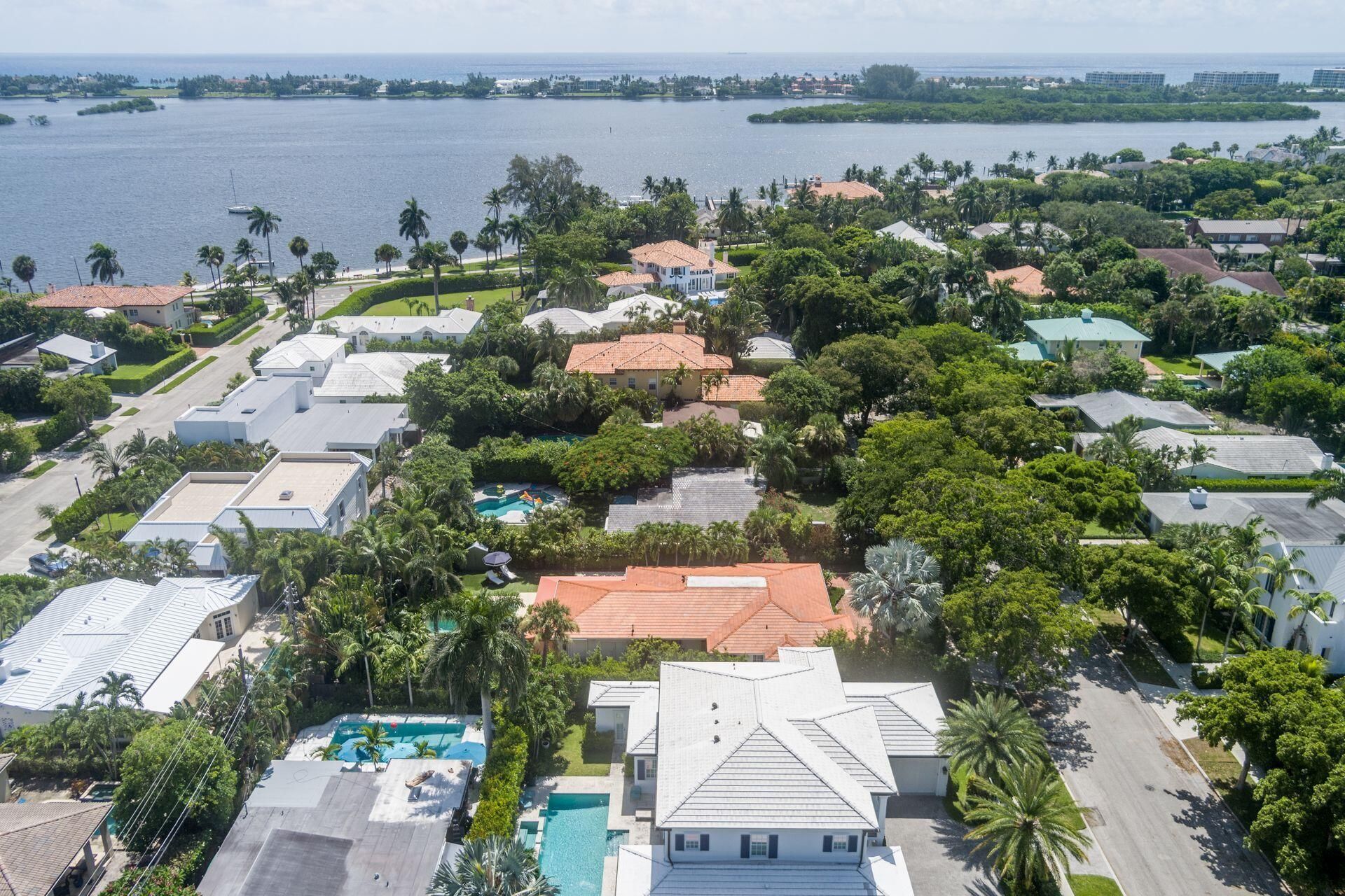 145 Seville Road, West Palm Beach, FL 33405 Photo