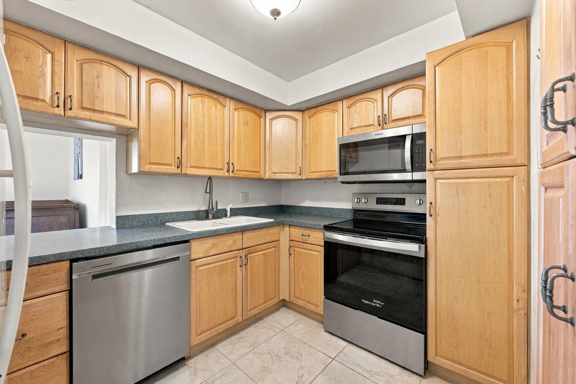 3909 N Ocean Boulevard, Unit 410, Fort Lauderdale, FL 33308 Photo