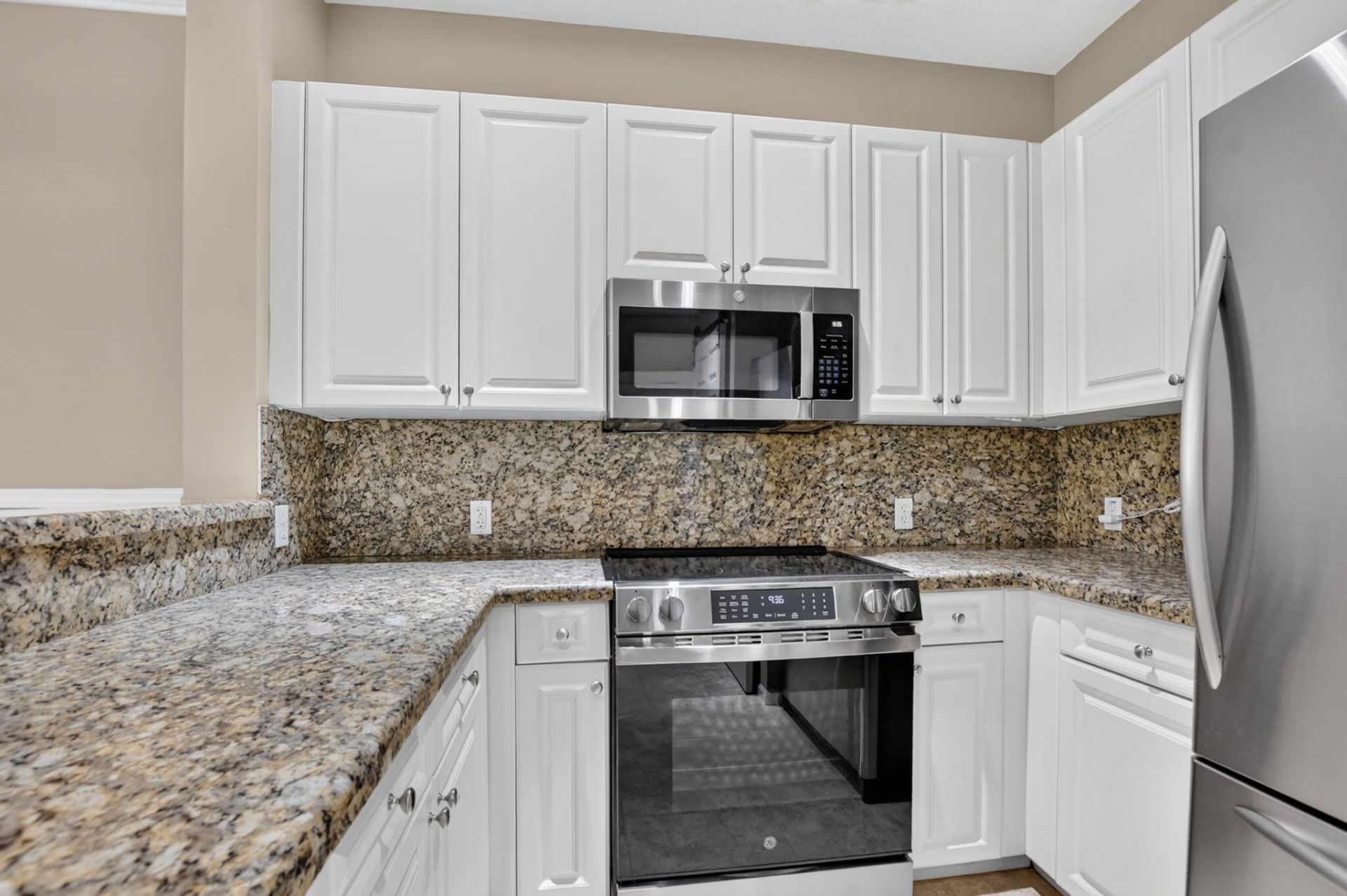 2557 Riverside Drive, Coral Springs, FL 33065 Photo