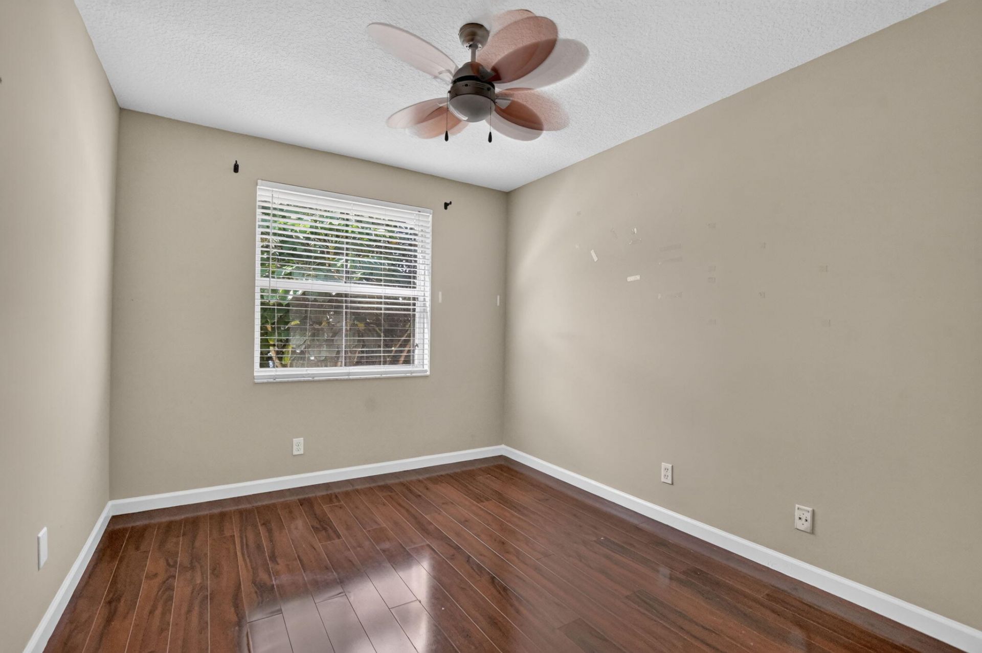 2557 Riverside Drive, Coral Springs, FL 33065 Photo