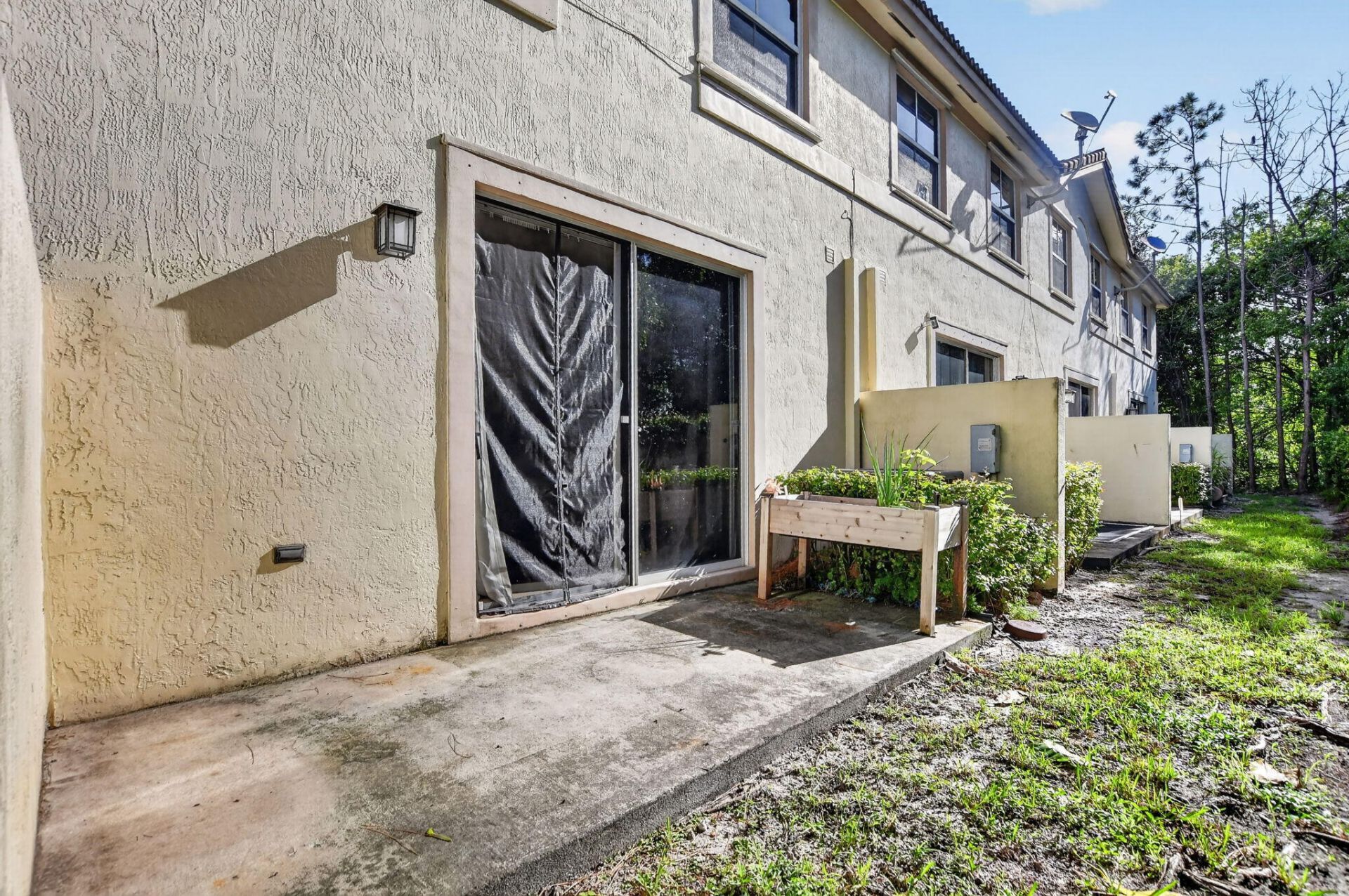 2557 Riverside Drive, Coral Springs, FL 33065 Photo