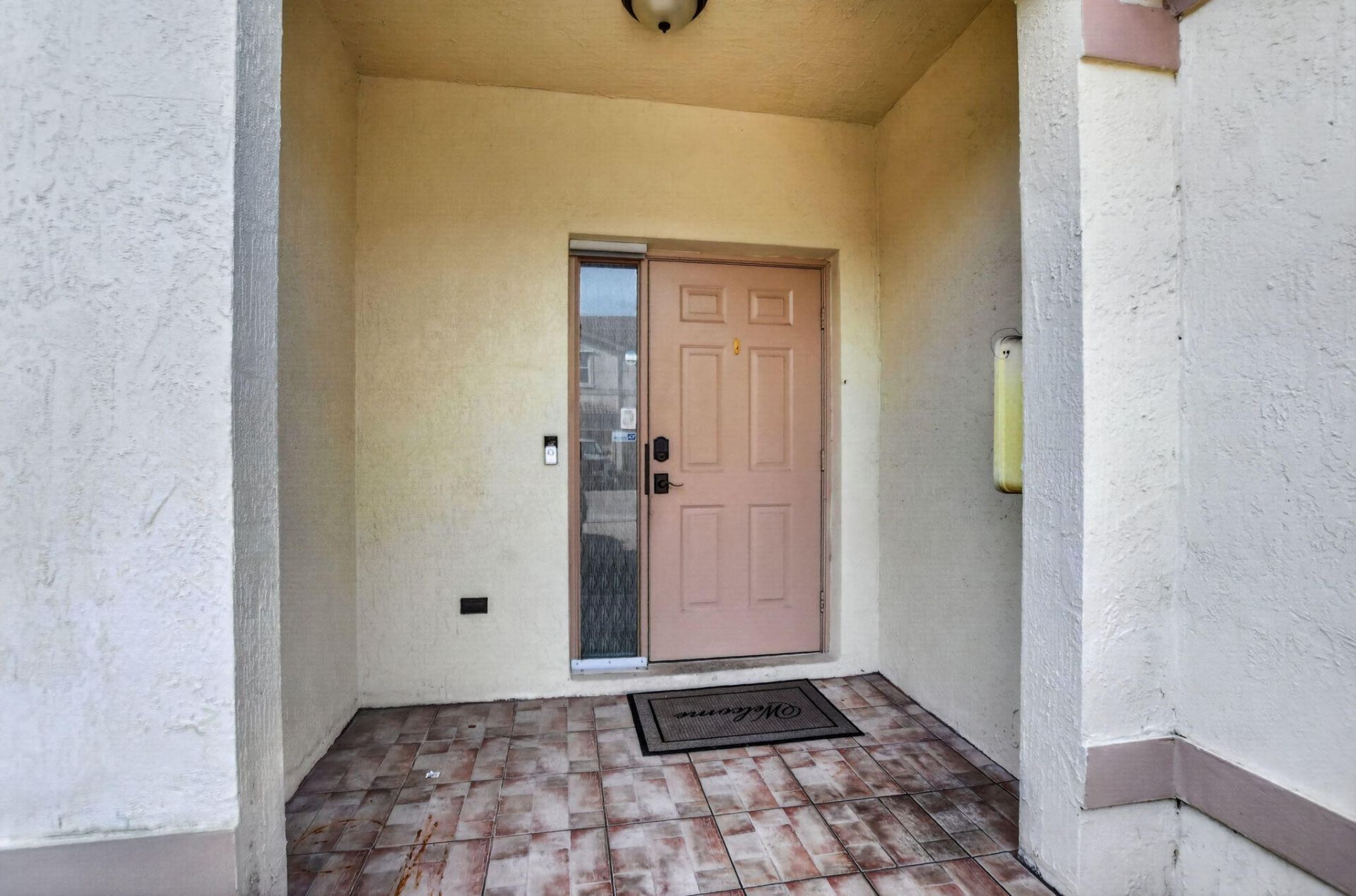 2557 Riverside Drive, Coral Springs, FL 33065 Photo