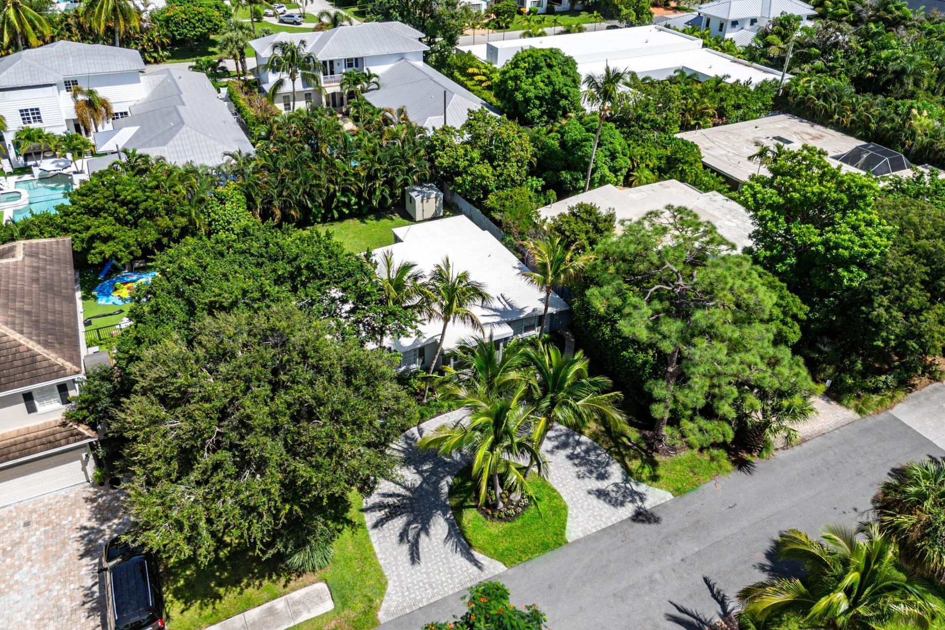 233 Lake Terrace, Delray Beach, FL 33444 Photo