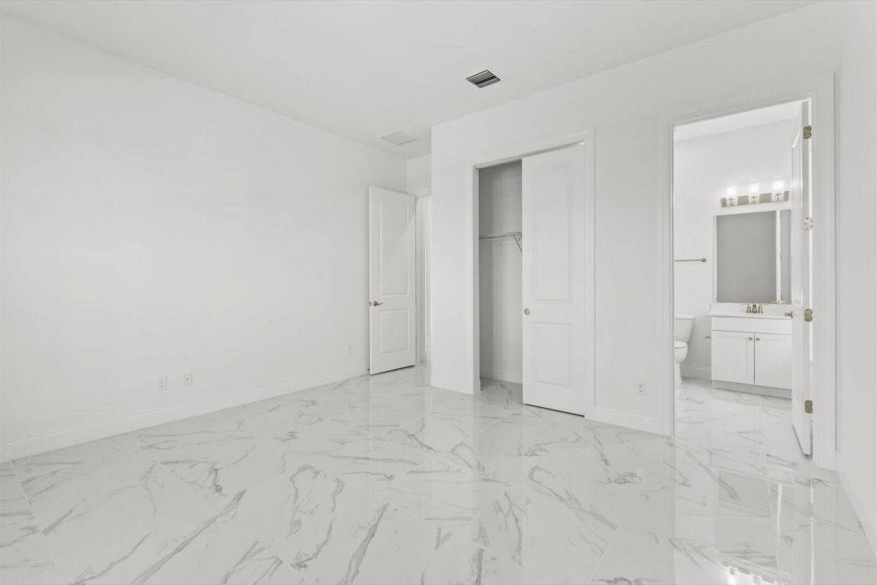10264 NW Field Flower Trail, Port Saint Lucie, FL 34987 Photo