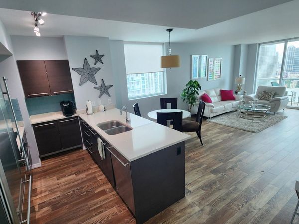 500 BRICKELL Avenue, Unit 3507, Miami, FL 33131