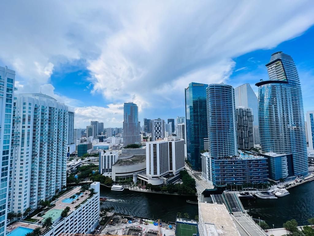 500 Brickell Avenue, Unit 3507, Miami, FL 33131 Photo