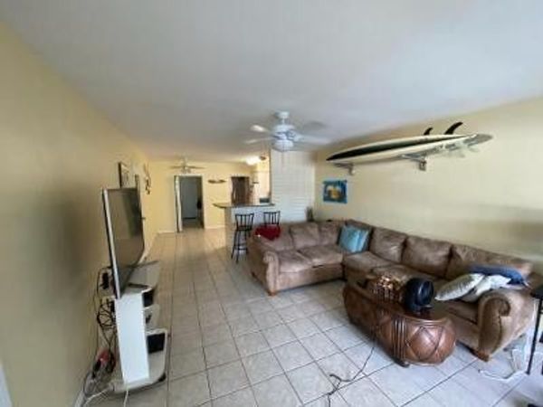 2122 NE 26th Street, Wilton Manors, FL 33305