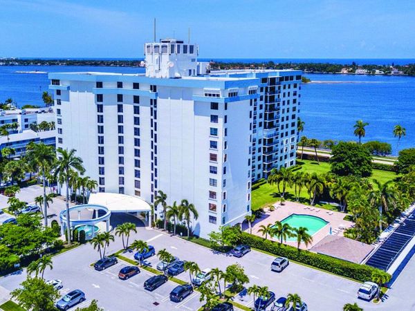 3800 WASHINGTON Road, Unit 407, West Palm Beach, FL 33405