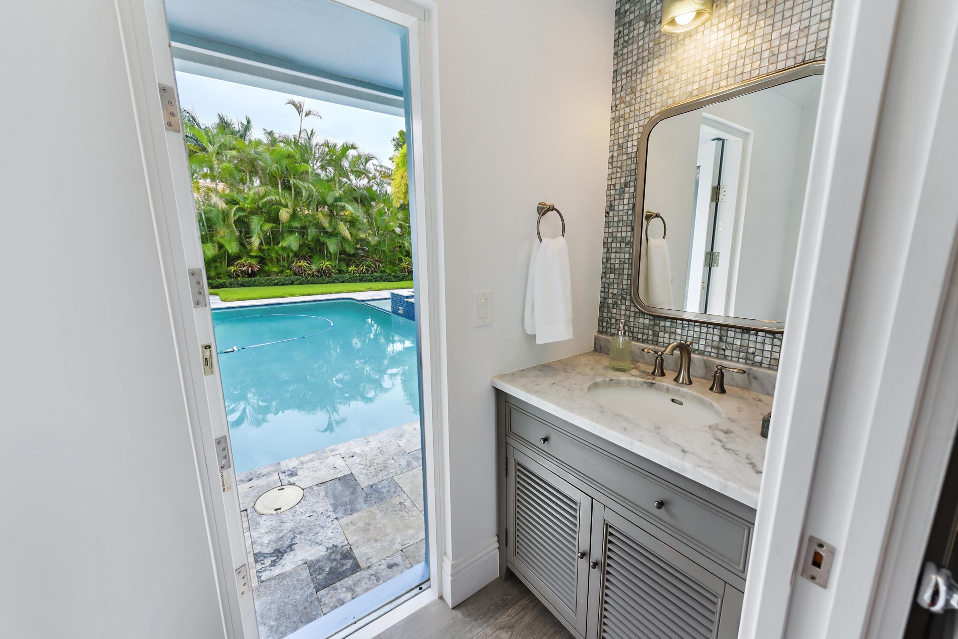 730 Camino Lakes Circle, Boca Raton, FL 33486 Photo
