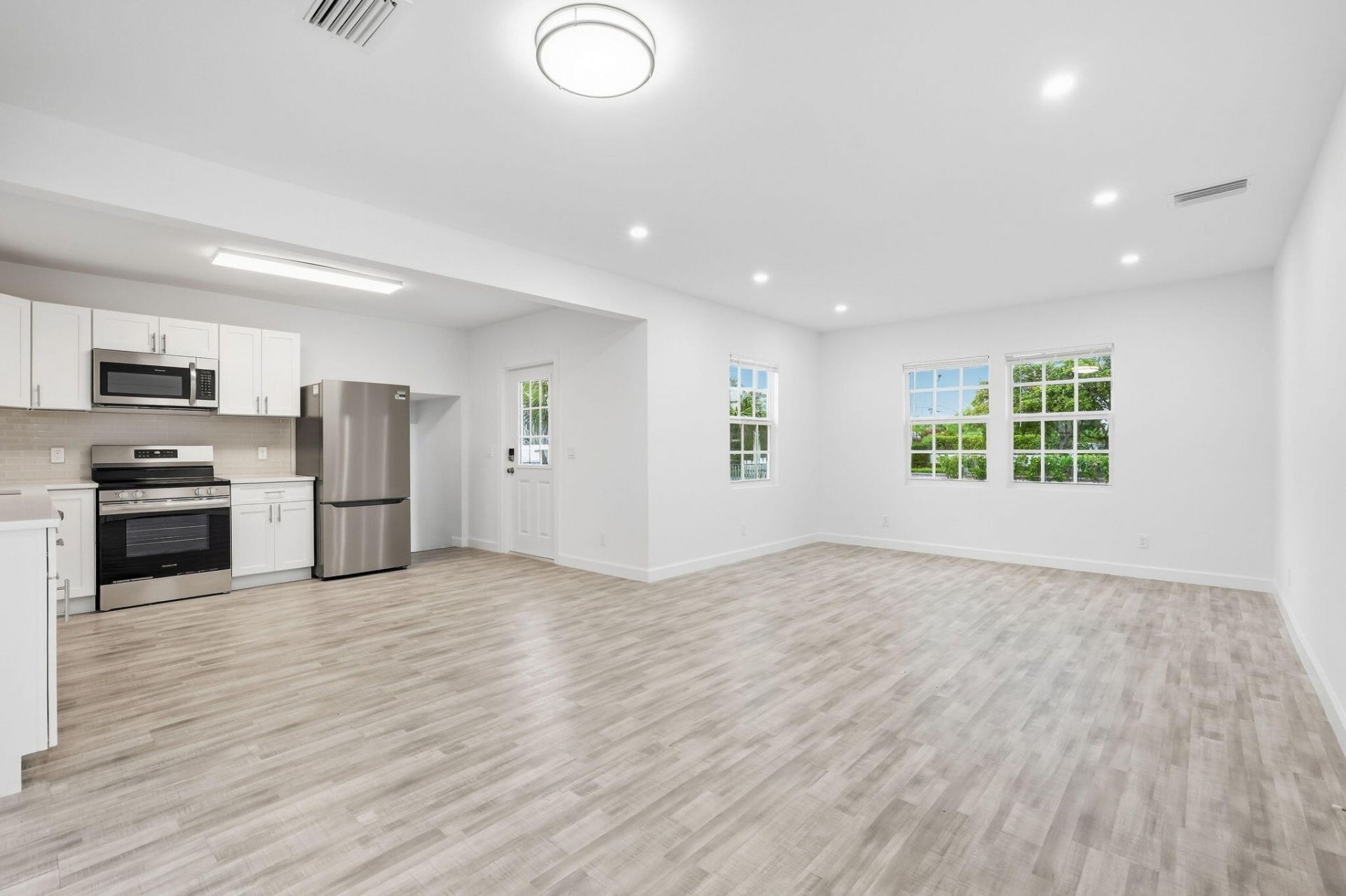 5203 N Flagler Drive, West Palm Beach, FL 33407 Photo