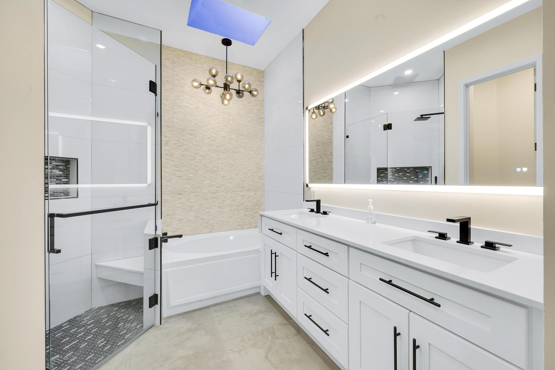 176 NW Bentley Circle, Port Saint Lucie, FL 34986 Photo