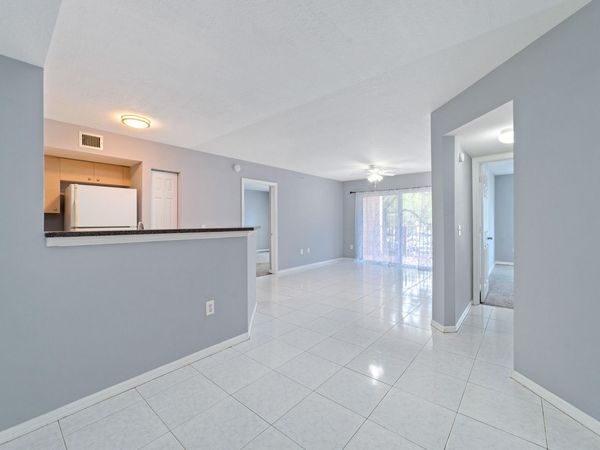4151 San Marino Boulevard, Unit 203, West Palm Beach, FL 33409