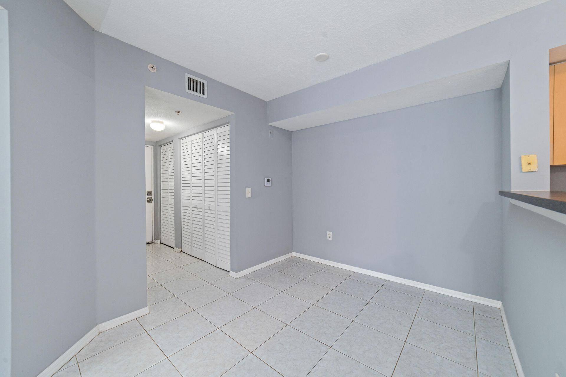 4151 San Marino Boulevard, Unit 203, West Palm Beach, FL 33409 Photo