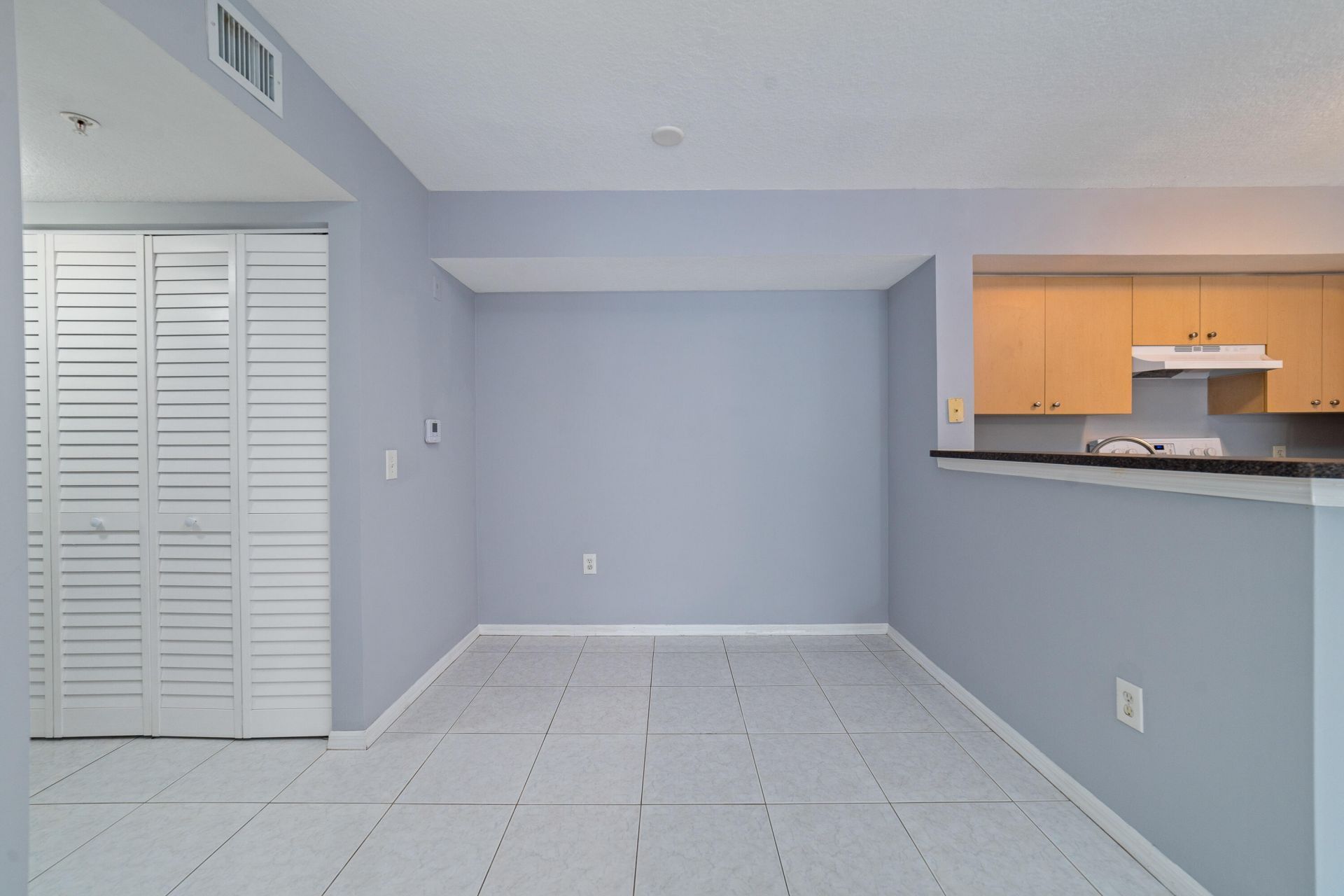 4151 San Marino Boulevard, Unit 203, West Palm Beach, FL 33409 Photo