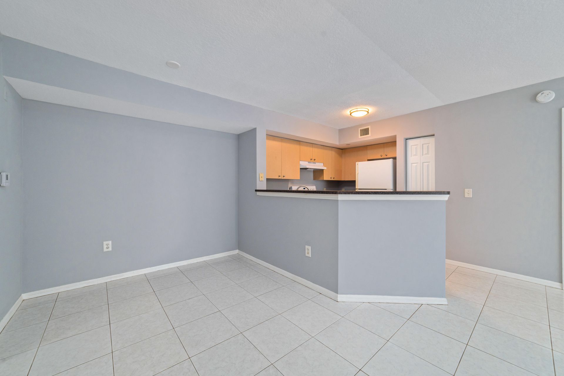 4151 San Marino Boulevard, Unit 203, West Palm Beach, FL 33409 Photo