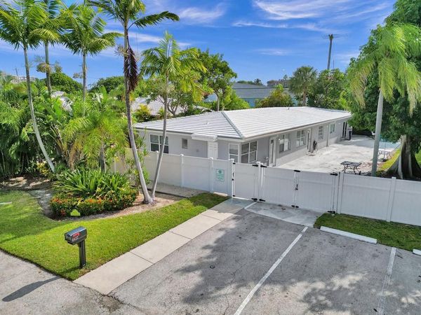 4422 Sea Grape Drive, Lauderdale-By-The-Sea, FL 33308