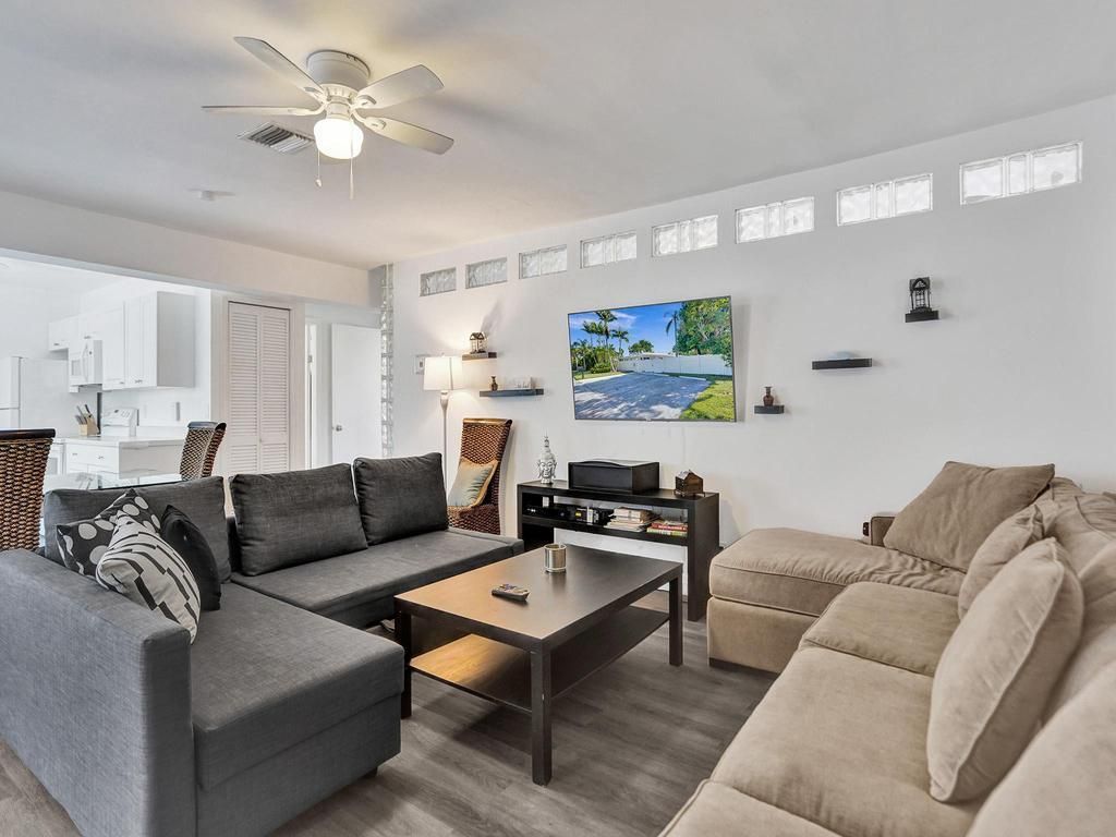 4422 Sea Grape Drive, Lauderdale by the Sea, FL 33308 Photo