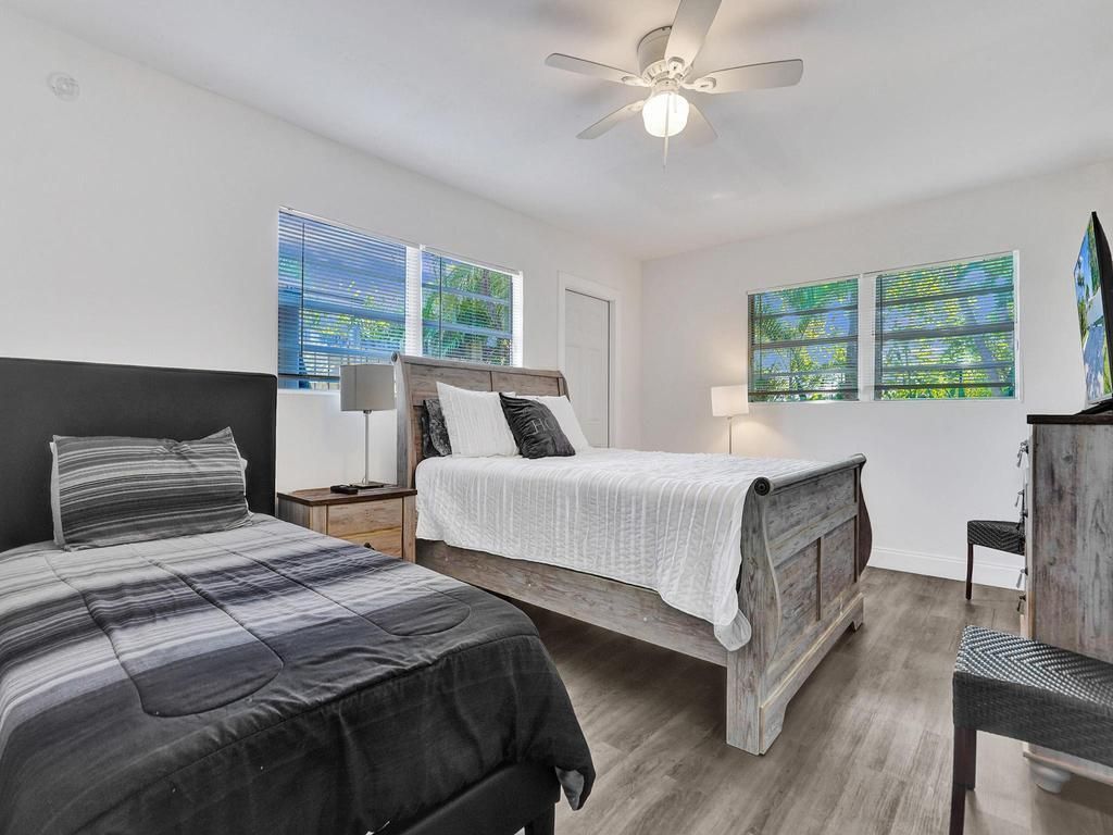 4422 Sea Grape Drive, Lauderdale by the Sea, FL 33308 Photo