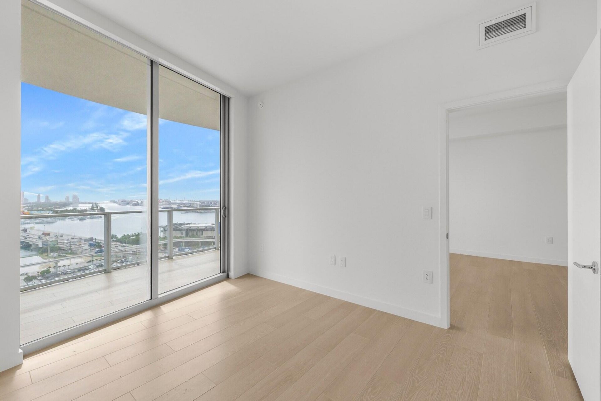 1400 Biscayne Boulevard, Unit 1904, Miami, FL 33132 Photo