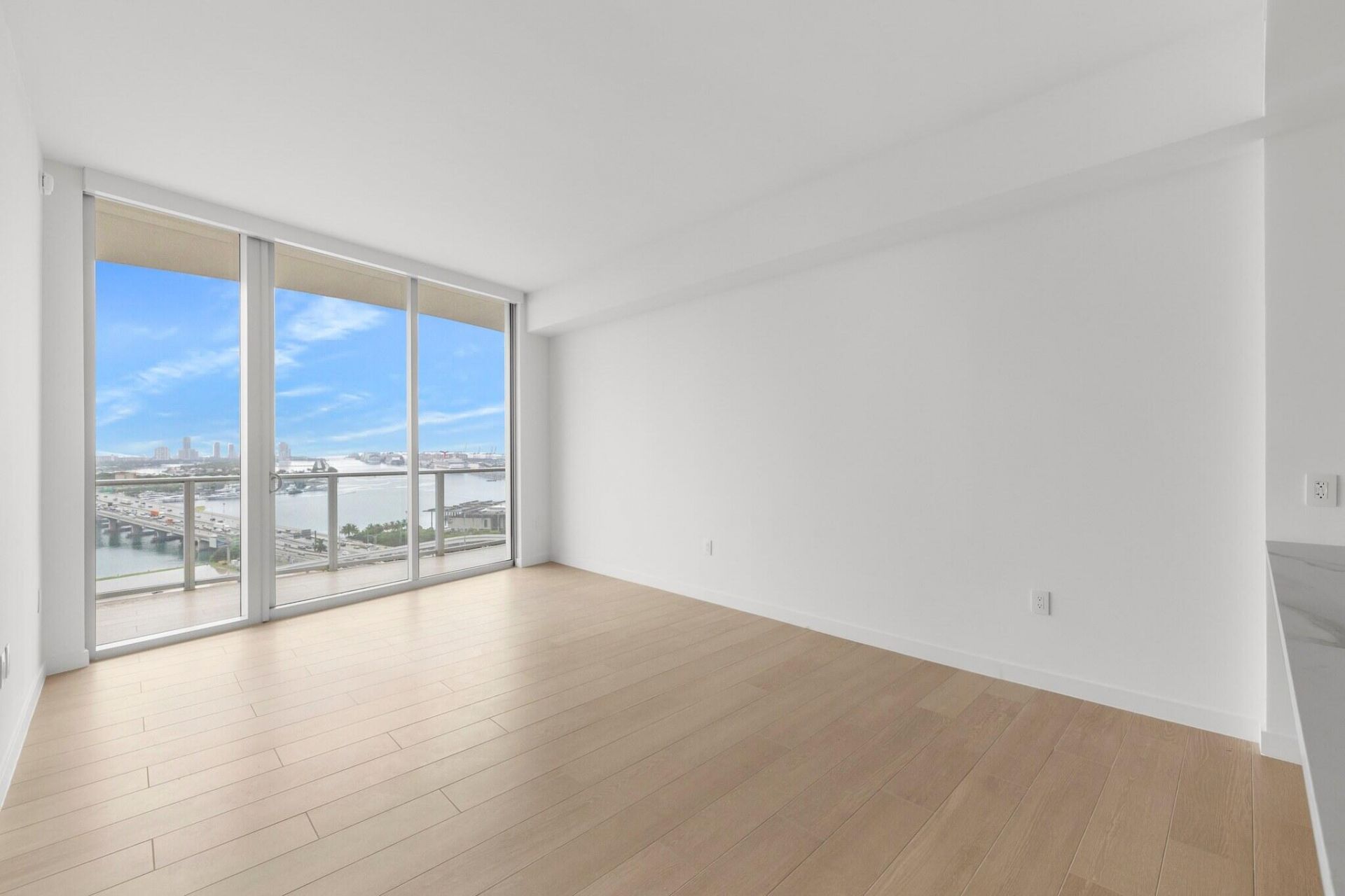 1400 Biscayne Boulevard, Unit 1904, Miami, FL 33132 Photo