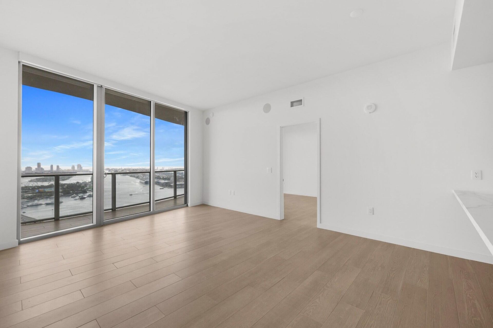 1400 Biscayne Boulevard, Unit 4003, Miami, FL 33132 Photo
