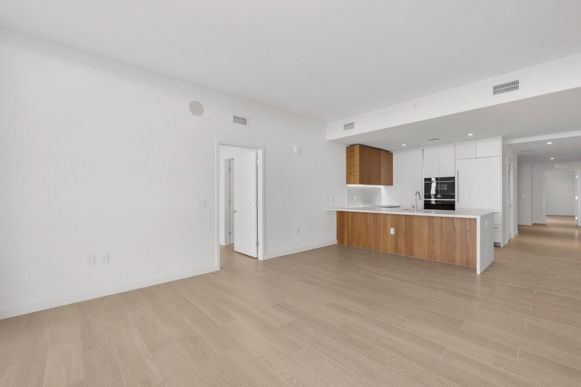 1400 Biscayne Boulevard, Unit 4003, Miami, FL 33132 Photo