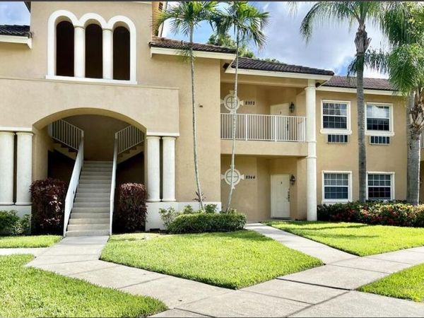 8944 Sandshot Court, Unit 4912 Side, Port St. Lucie, FL 34986