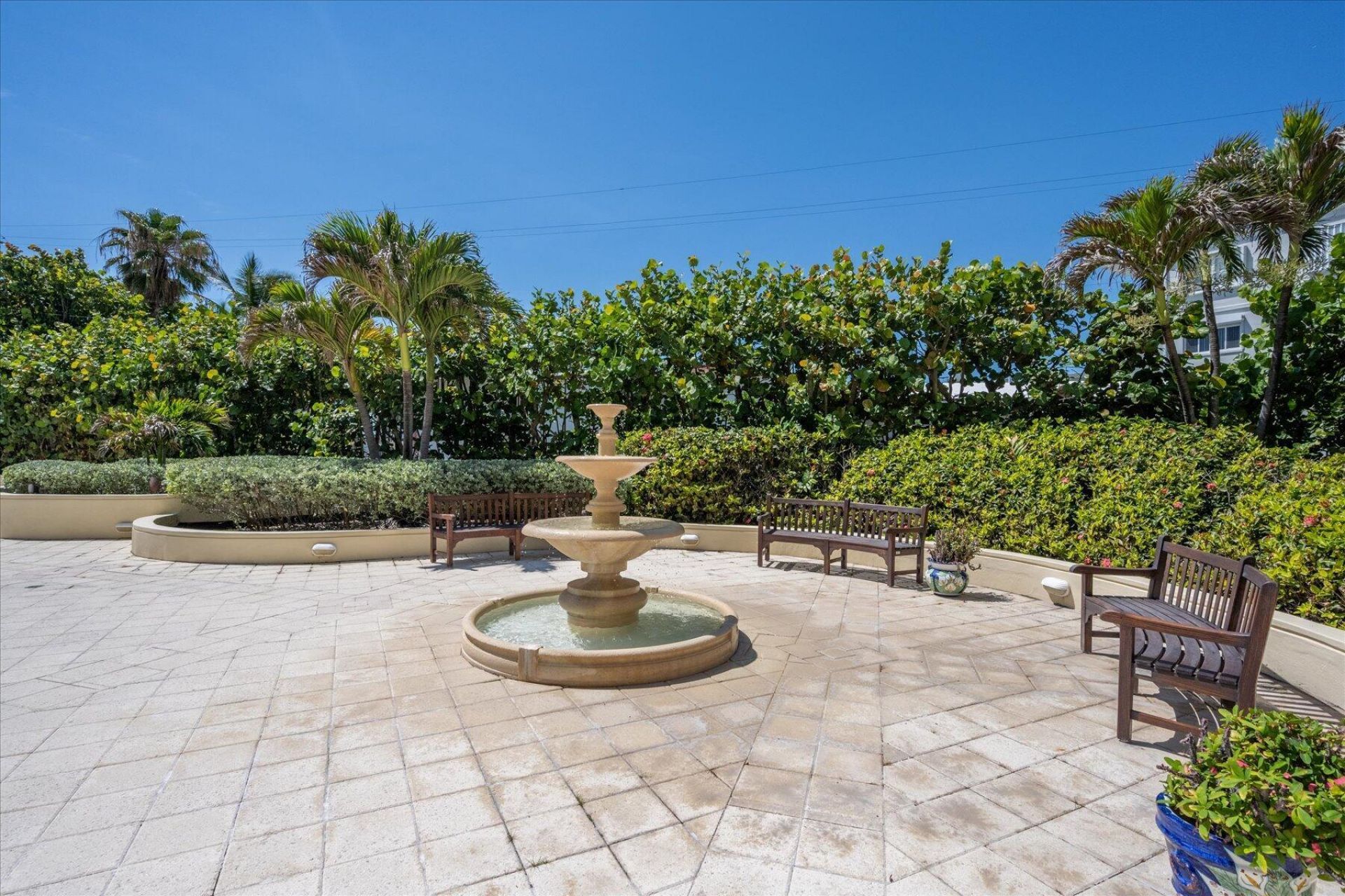3475 S Ocean Boulevard, Unit 212, Palm Beach, FL 33480 Photo