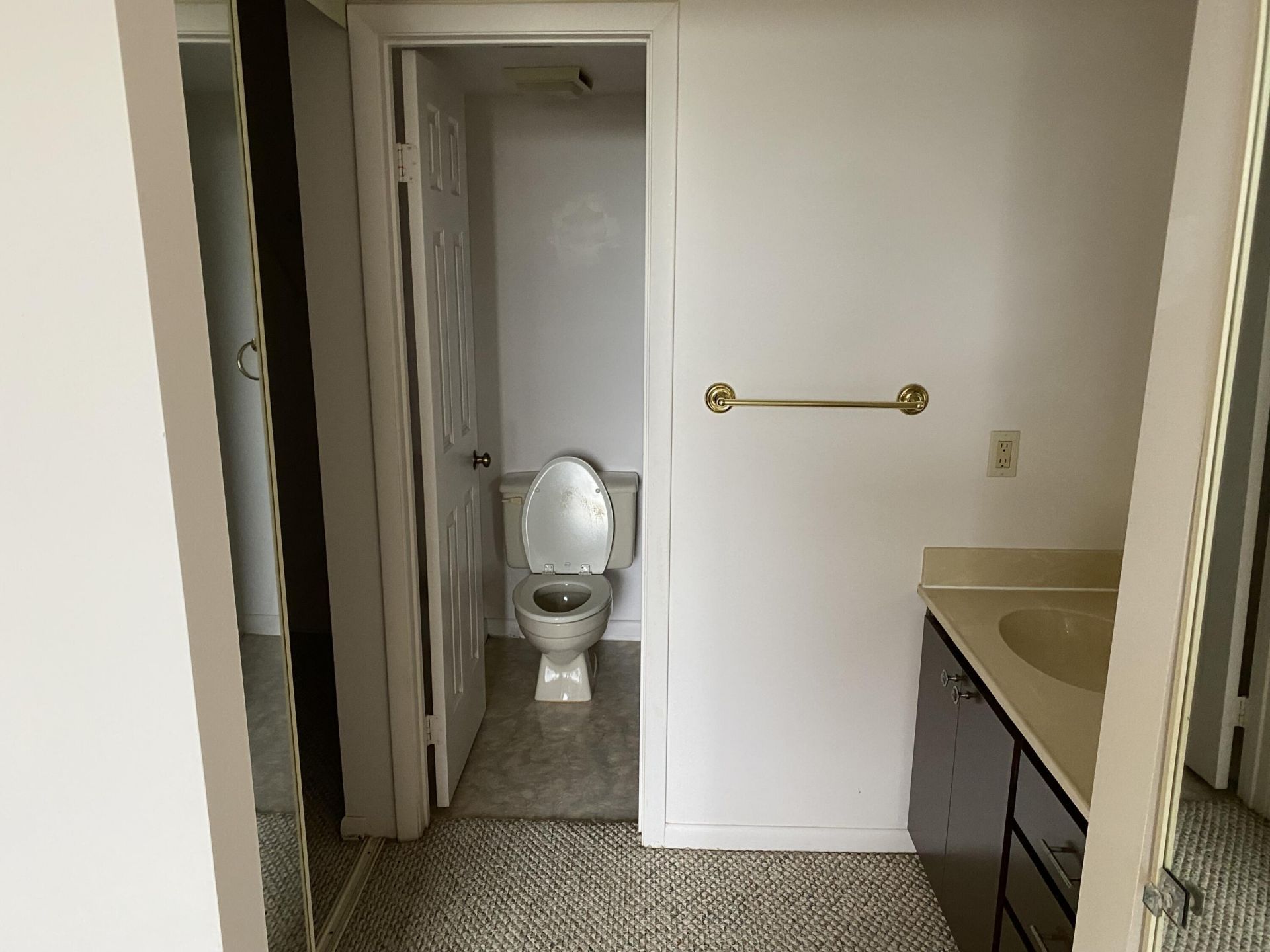 3500 Whitehall Drive, Unit 302, West Palm Beach, FL 33401 Photo