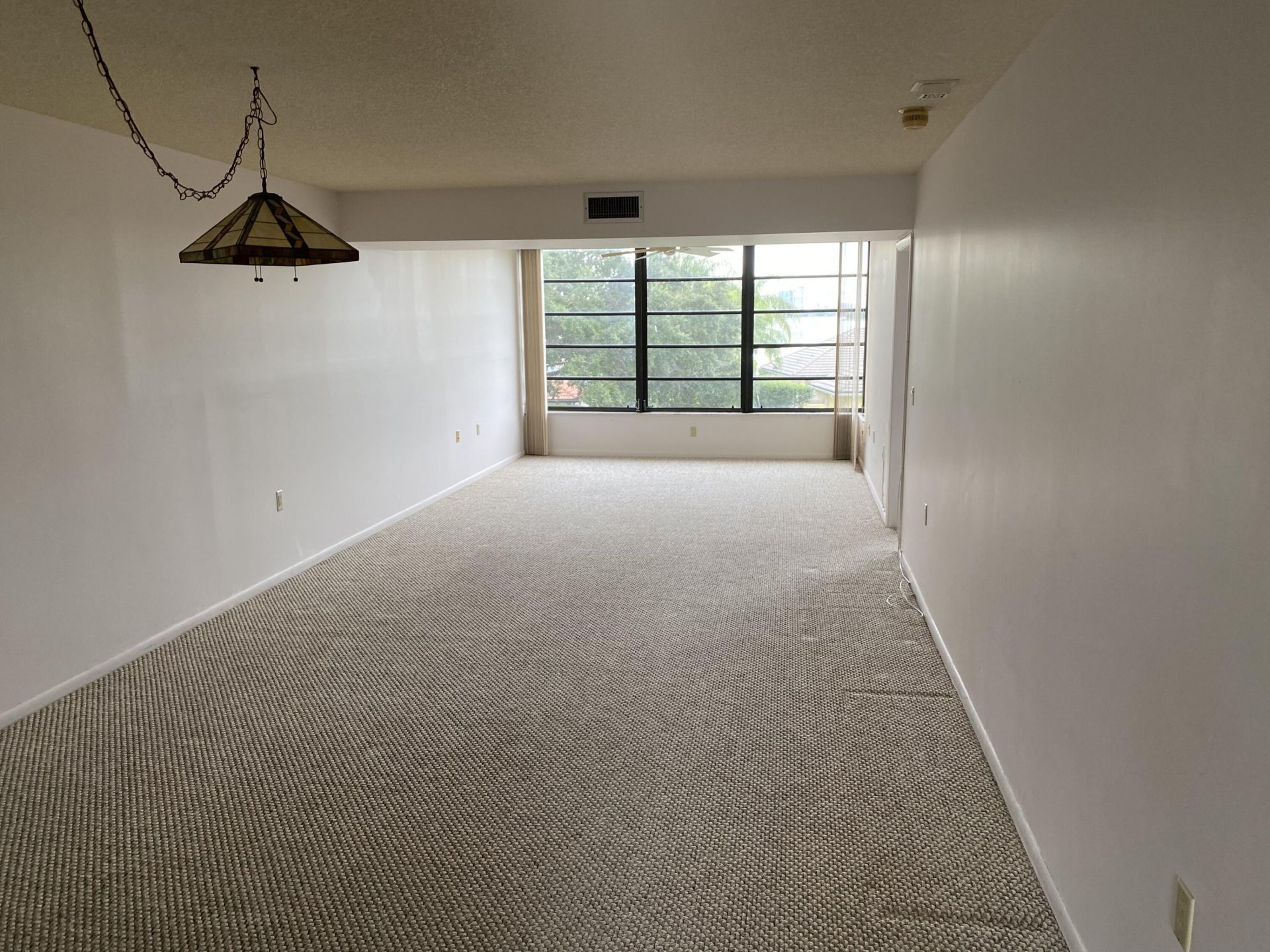 3500 Whitehall Drive, Unit 302, West Palm Beach, FL 33401 Photo