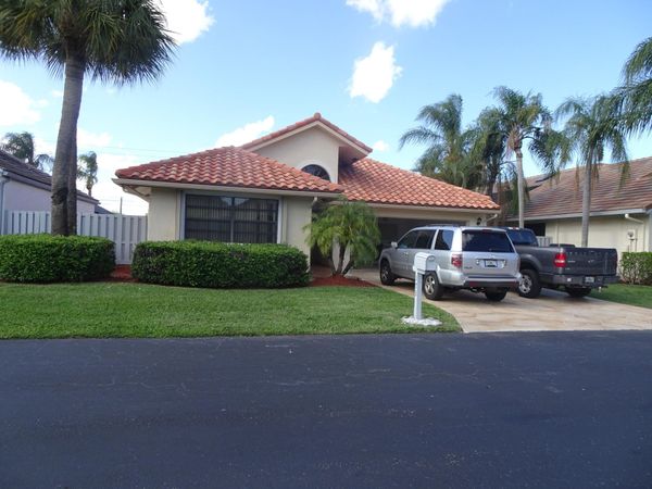 173 EXECUTIVE Circle, Boynton Beach, FL 33436