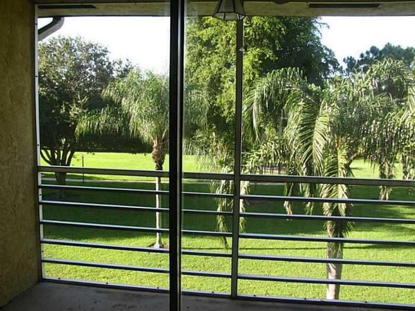 2000 SPRINGDALE Boulevard, Unit 311, Palm Springs, FL 33461