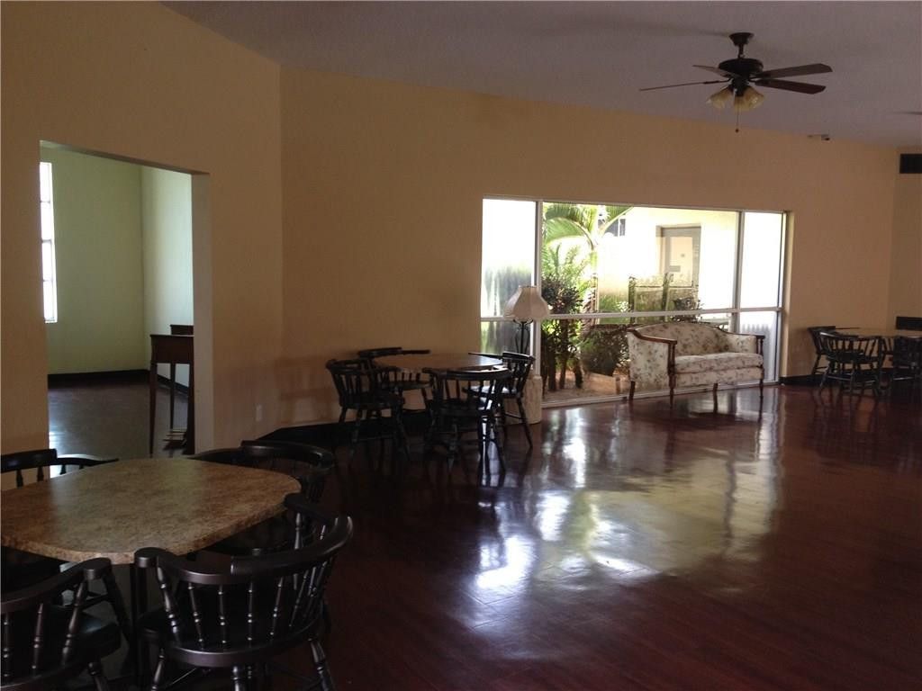 2000 Springdale Boulevard, Unit 311, Palm Springs, FL 33461 Photo