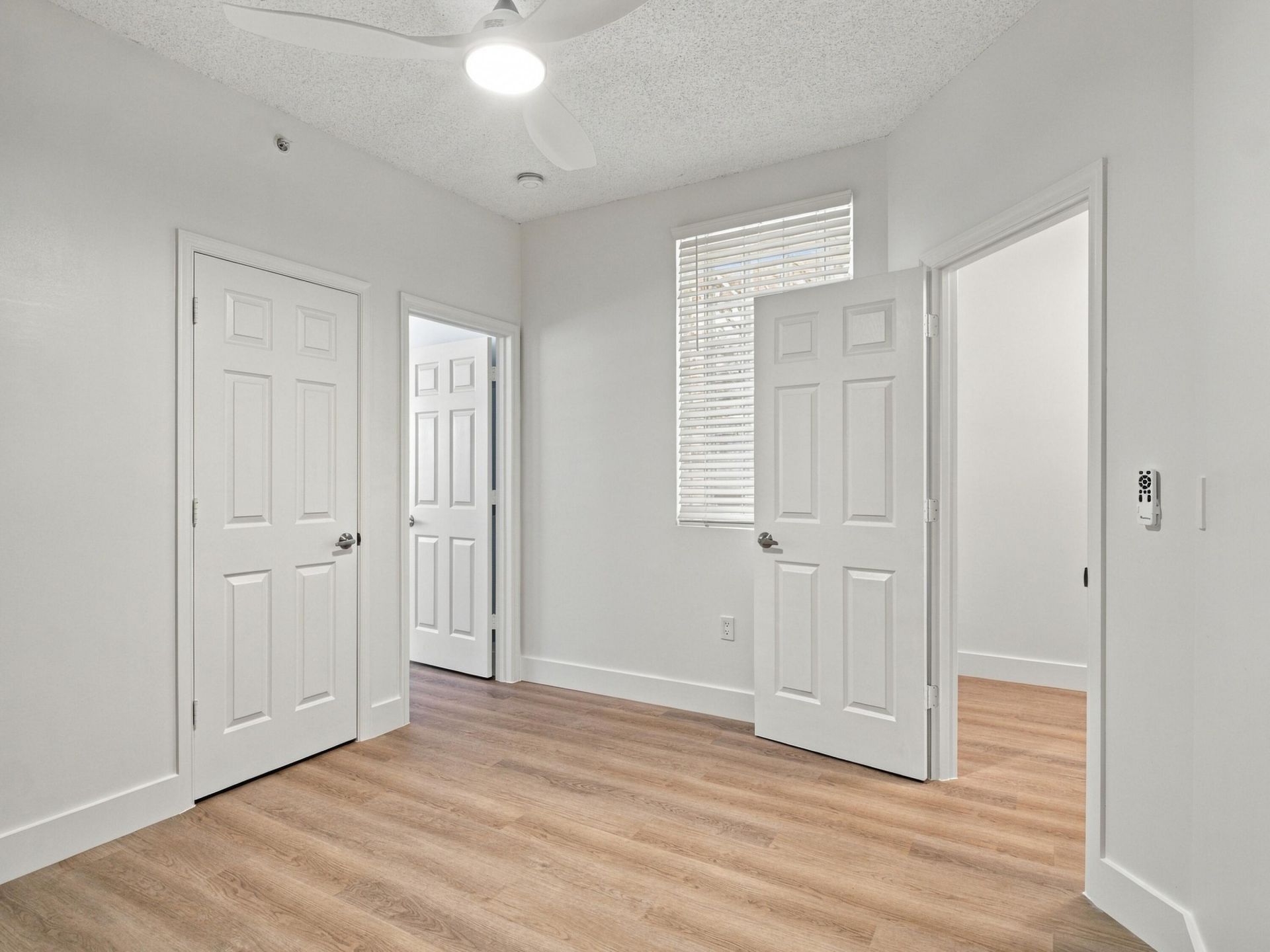 2020 Greenview Shores Boulevard, Unit 109, Wellington, FL 33414 Photo