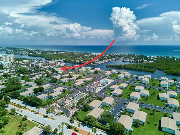 210 HORIZONS E, Unit 208, Boynton Beach, FL 33435