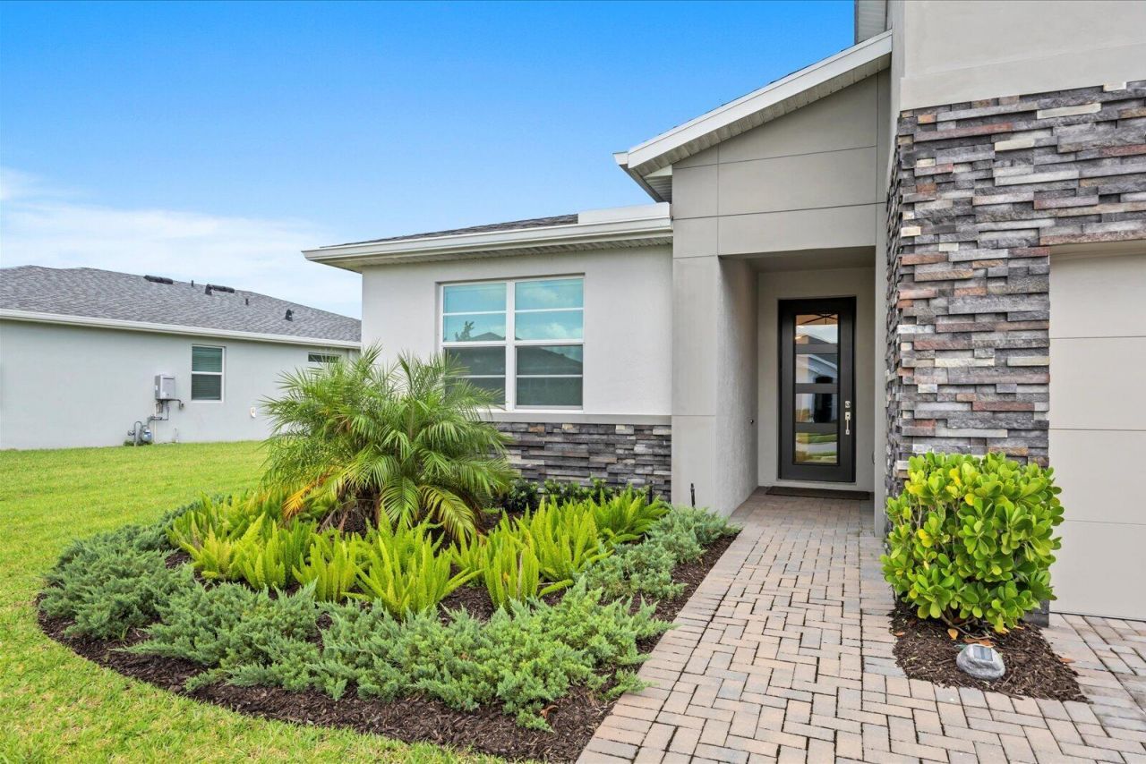 10550 SW Orana Drive, Port Saint Lucie, FL 34987 Photo