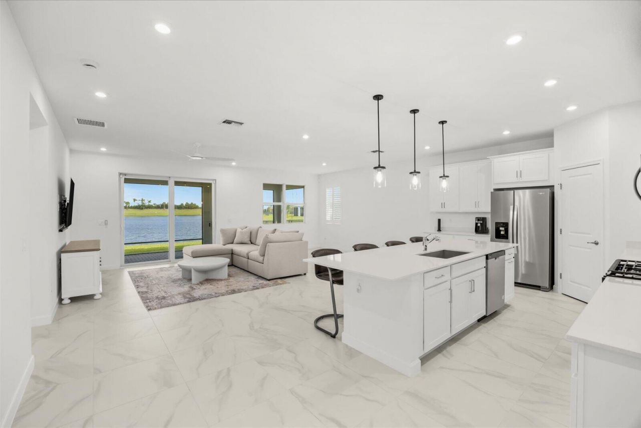10550 SW Orana Drive, Port Saint Lucie, FL 34987 Photo